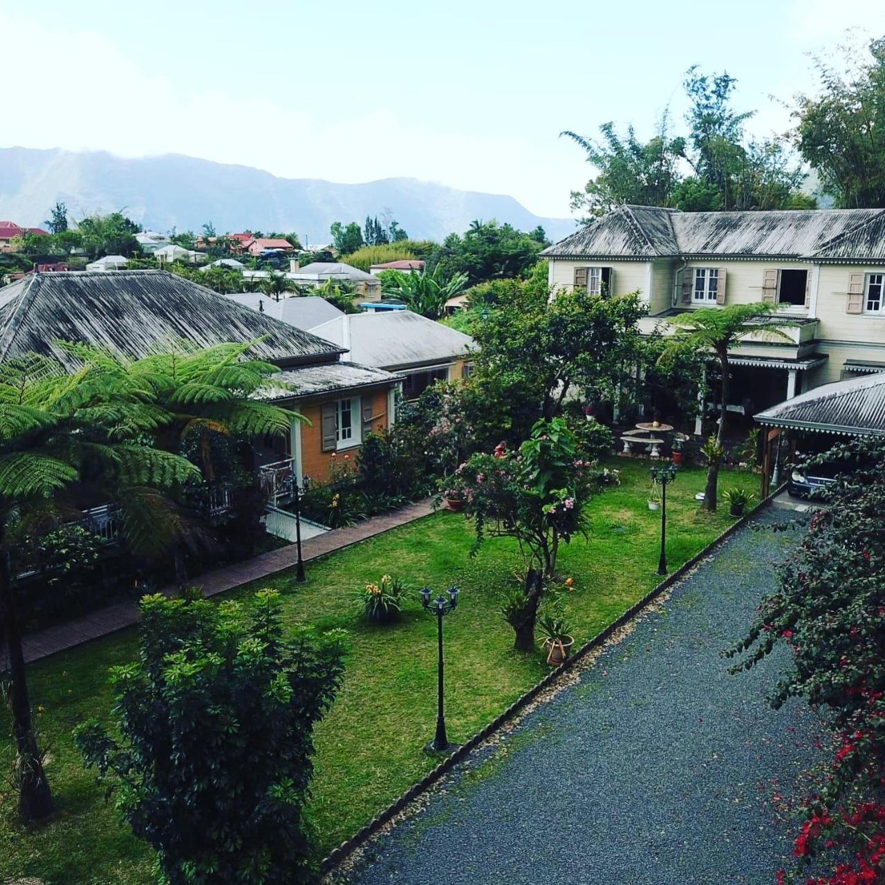 Relais Des Gouverneurs Acomodação com café da manhã Salazie Exterior foto